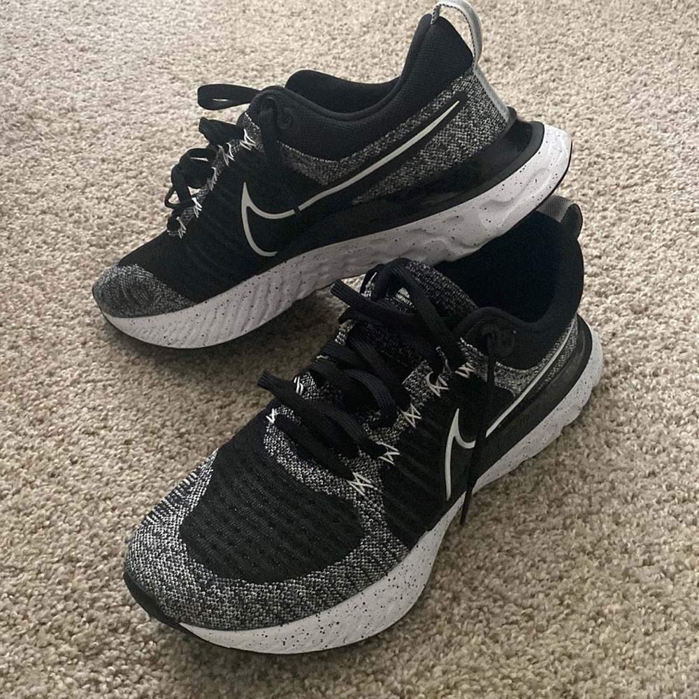 Men’s Nike React Infinity Flyknit - Size 11